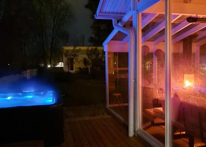 아파트 It's Arctic Magic! *